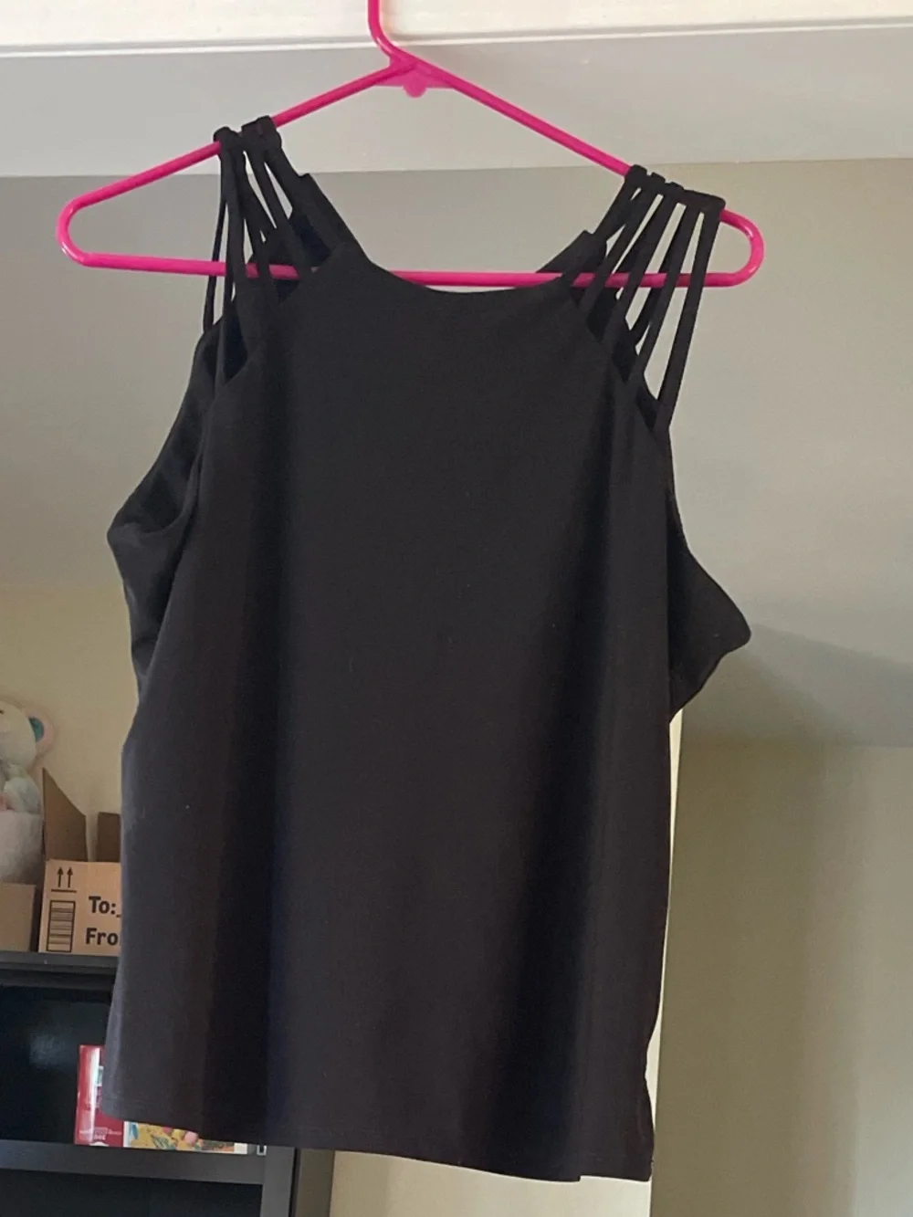 AUW Black Sleeveless V-Neck Tank with Strappy Shoulders - Picture 1 of 2